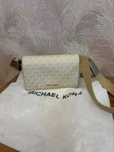 Çanta Michael Kors — Accessories