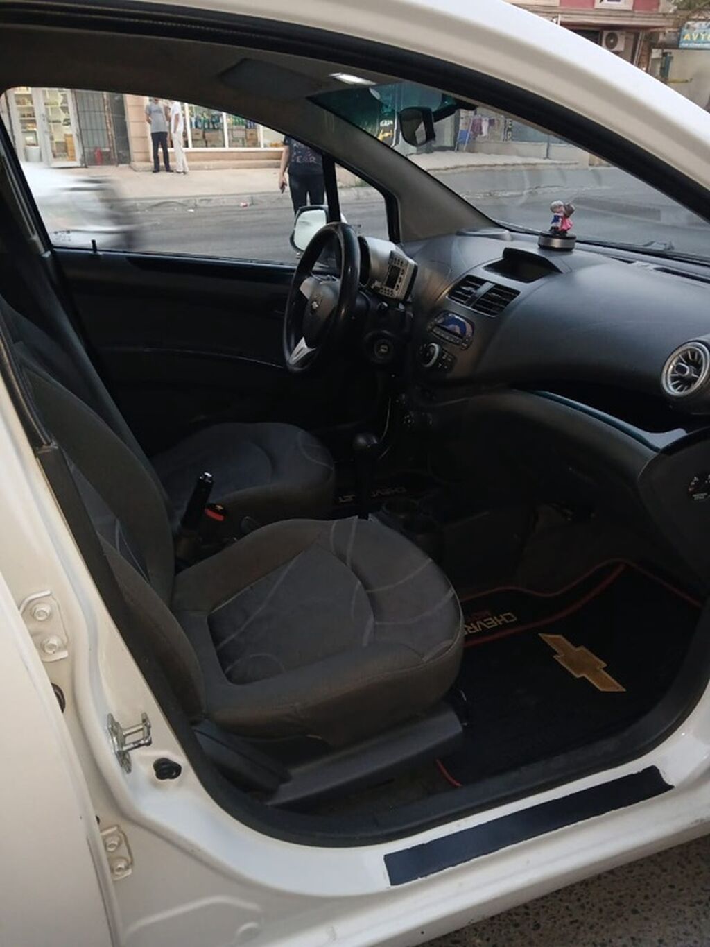 Chevrolet Spark, ağ rəng, ideal vəziyyətdə xanm maşını olub, ili — Avto, Xırdalan (3)