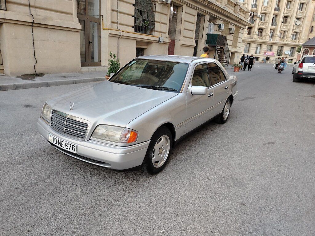 Mercedes C 220, 2.2 L, 1994 il, 326 000 km — Avtomobillər, Bakı