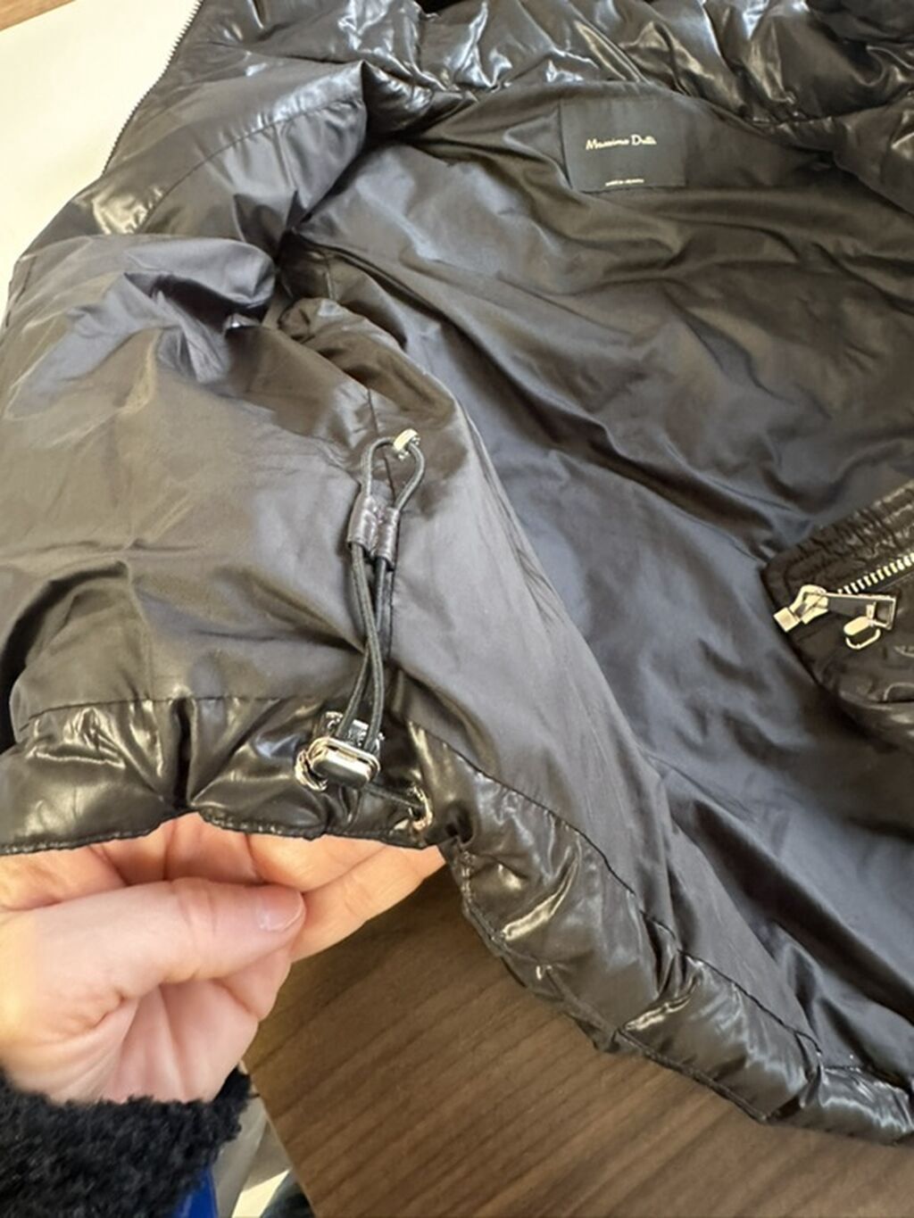 Massimo Dutti qadın şişmə jilet Kopişon cıxarılır Ölcü M Heç bir — Şəxsi əşyalar, Bakı (6)