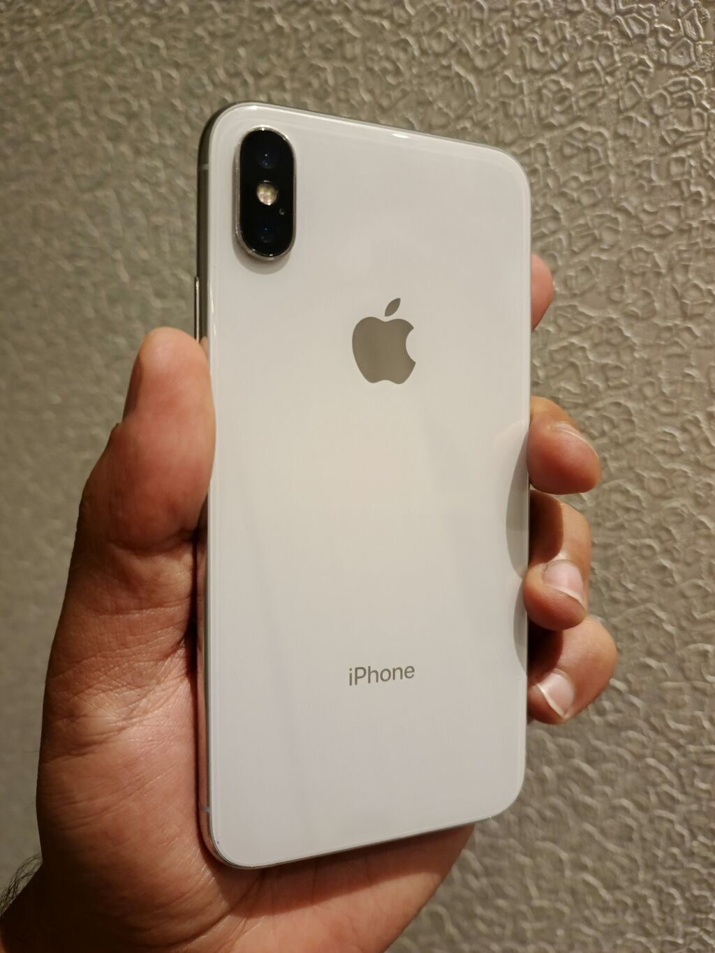 Apple iPhone X 64 GB Gümüş rəngində - 1