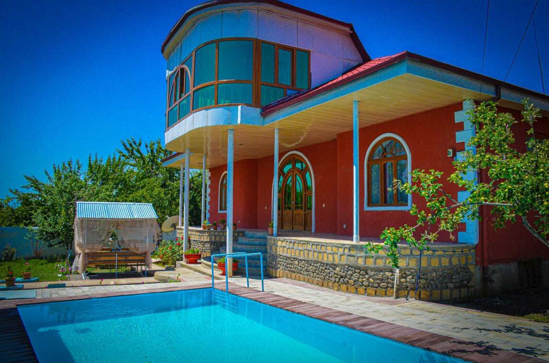 İcarəyə verilir 6 otaqlı həyət evi/bağ evi 140 m² — Ev, villa, Qəbələ