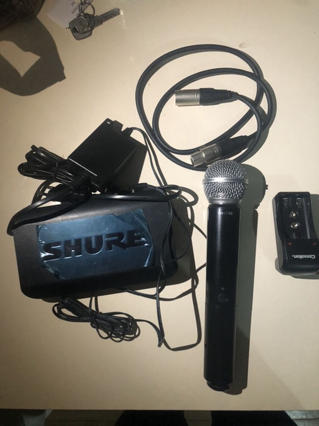 Shure simsiz mikrofon dəsti - Brend: Shure - Tip: Simsiz əl mikrofonu — Elektronika, Masazır