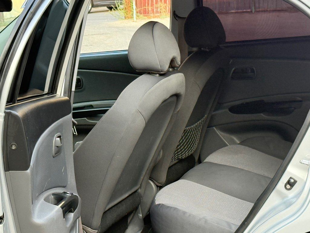 Kia Rio, 1.5 L, 2010 il, 267 000 km — Avtomobillər, Bakı (12)