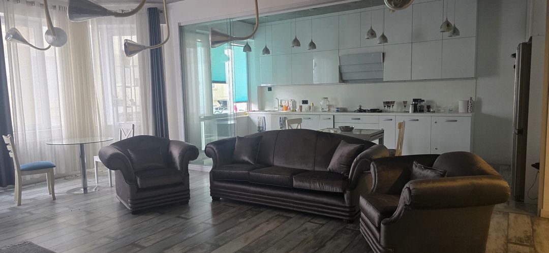 İcarəyə verilir 3 otaqlı yeni tikili 148 m² — Mənzil, Bakı (2)