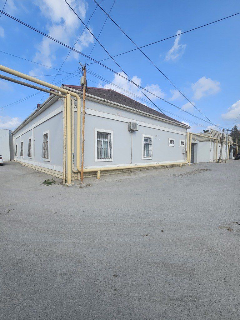 Satılır 8 otaqlı həyət evi/bağ evi 250 m² — Ev, villa, Bakı (3)