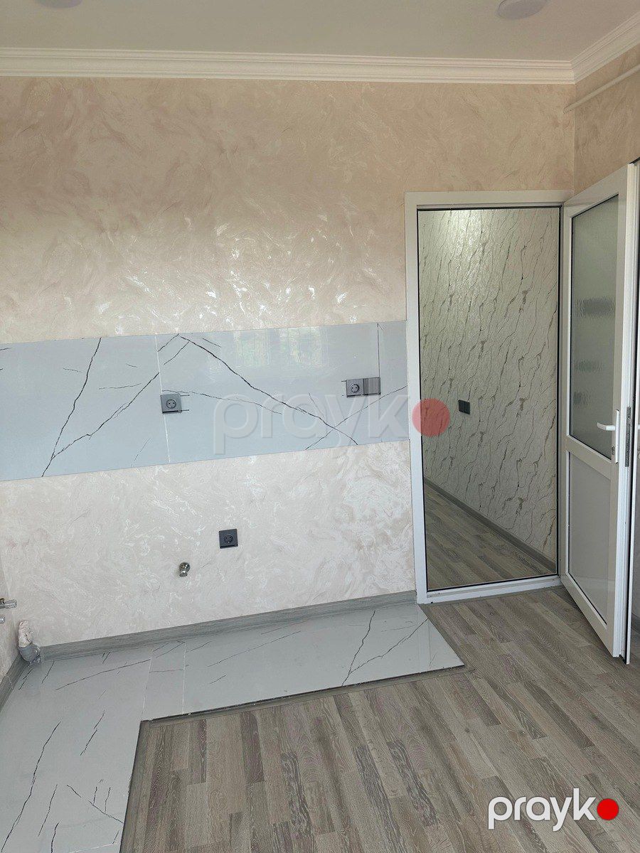 Satılır 2 otaqlı köhnə tikili 65 m² — Mənzil, Bakı (10)