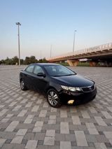 Kia Cerato, 1.6 L, 2012 il, 313 000 km — Avtomobil