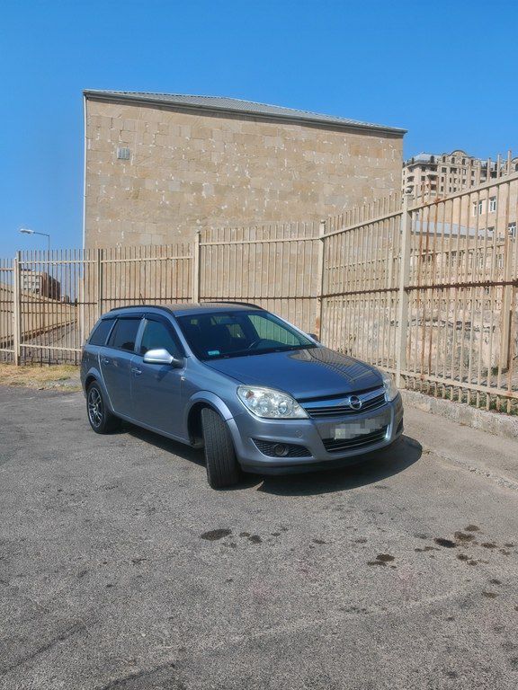 Opel Astra, 1.3 L, 2010 il, 288 500 km — Avtomobillər, Bakı