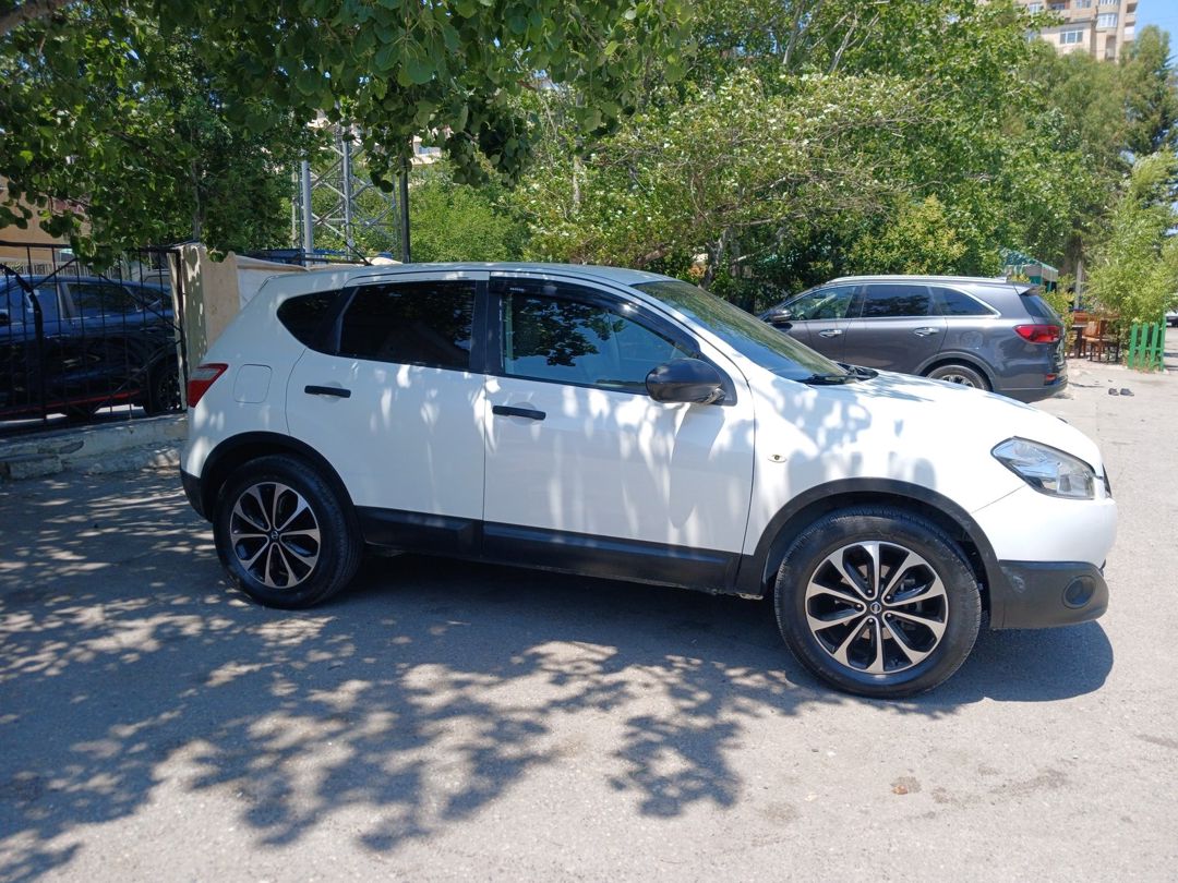 Nissan Qashqai, 2010 il — Avtomobillər, Bakı (4)