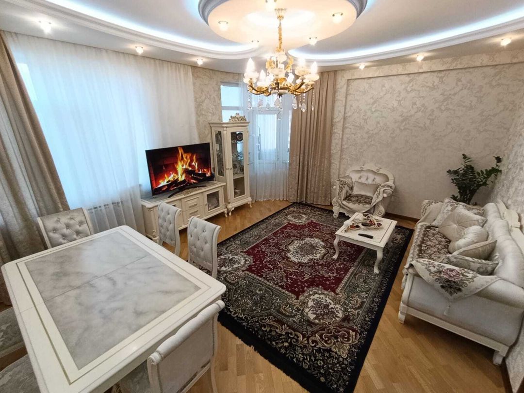 Satılır 4 otaqlı yeni tikili 145 m² — Mənzil, Bakı (2)