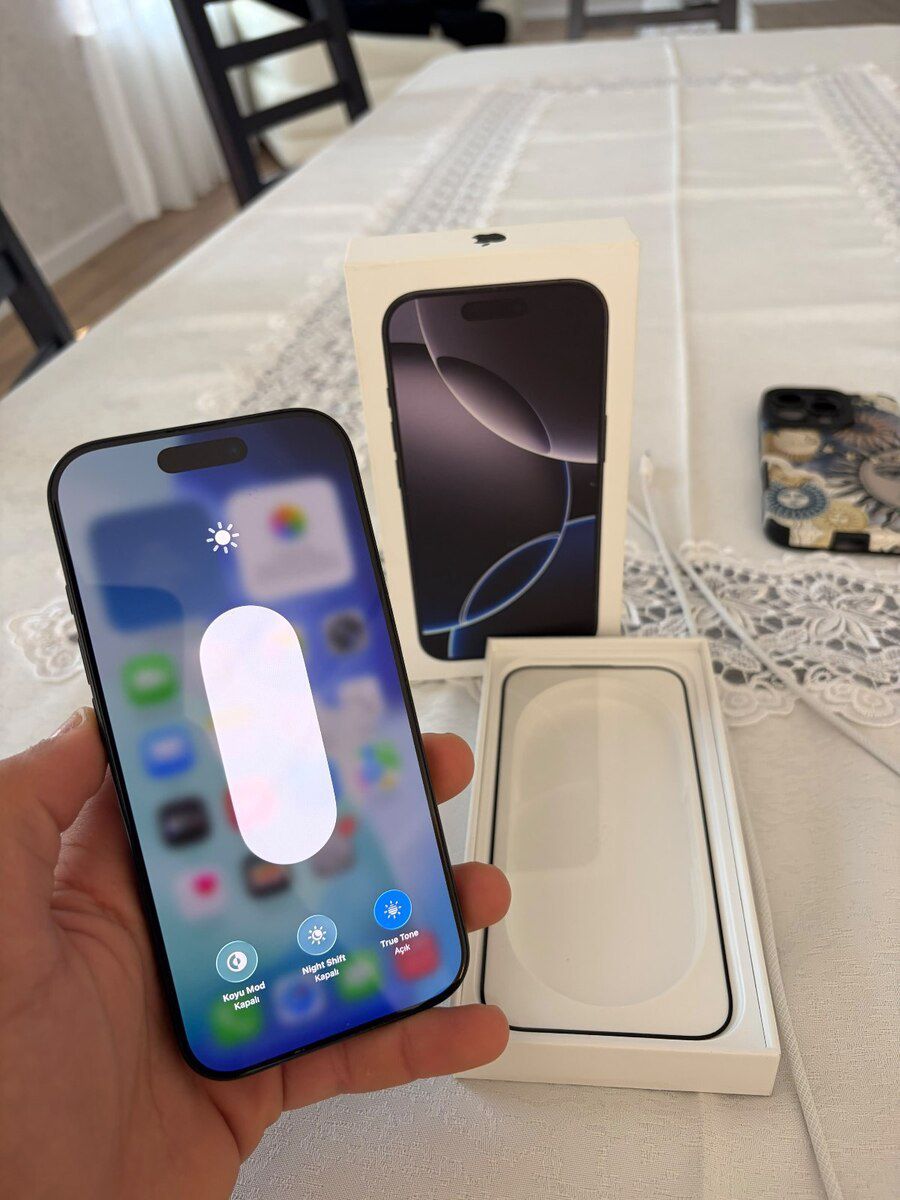 Apple iPhone 16 Pro Black Titanium 256GB/8GB — Smartfonlar, Bakı (3)