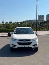 Hyundai ix35, 2.0 L, 2012 il, 205 000 km — Автомобили