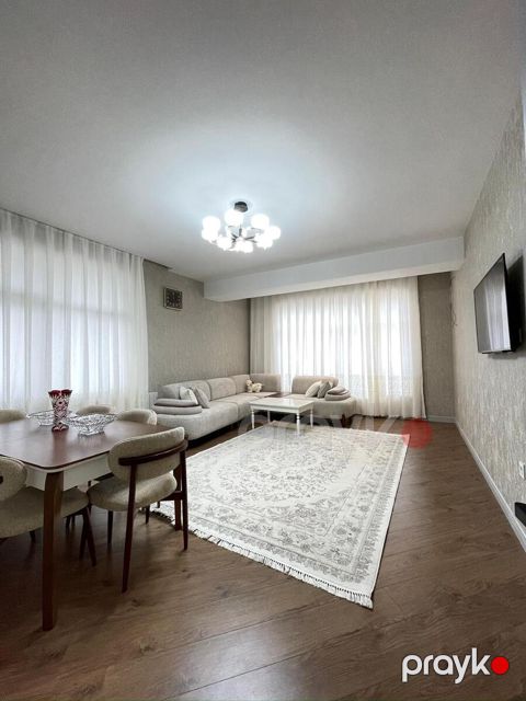 Satılır 3 otaqlı yeni tikili 118 m²