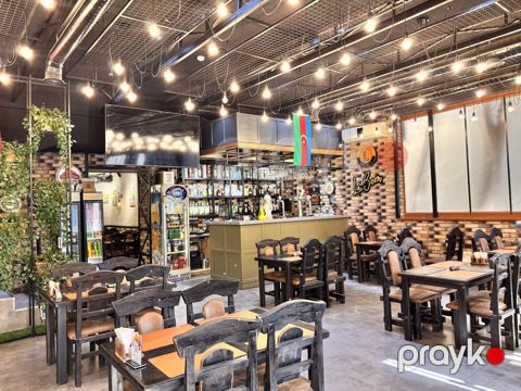 Satılır obyekt 300 m²