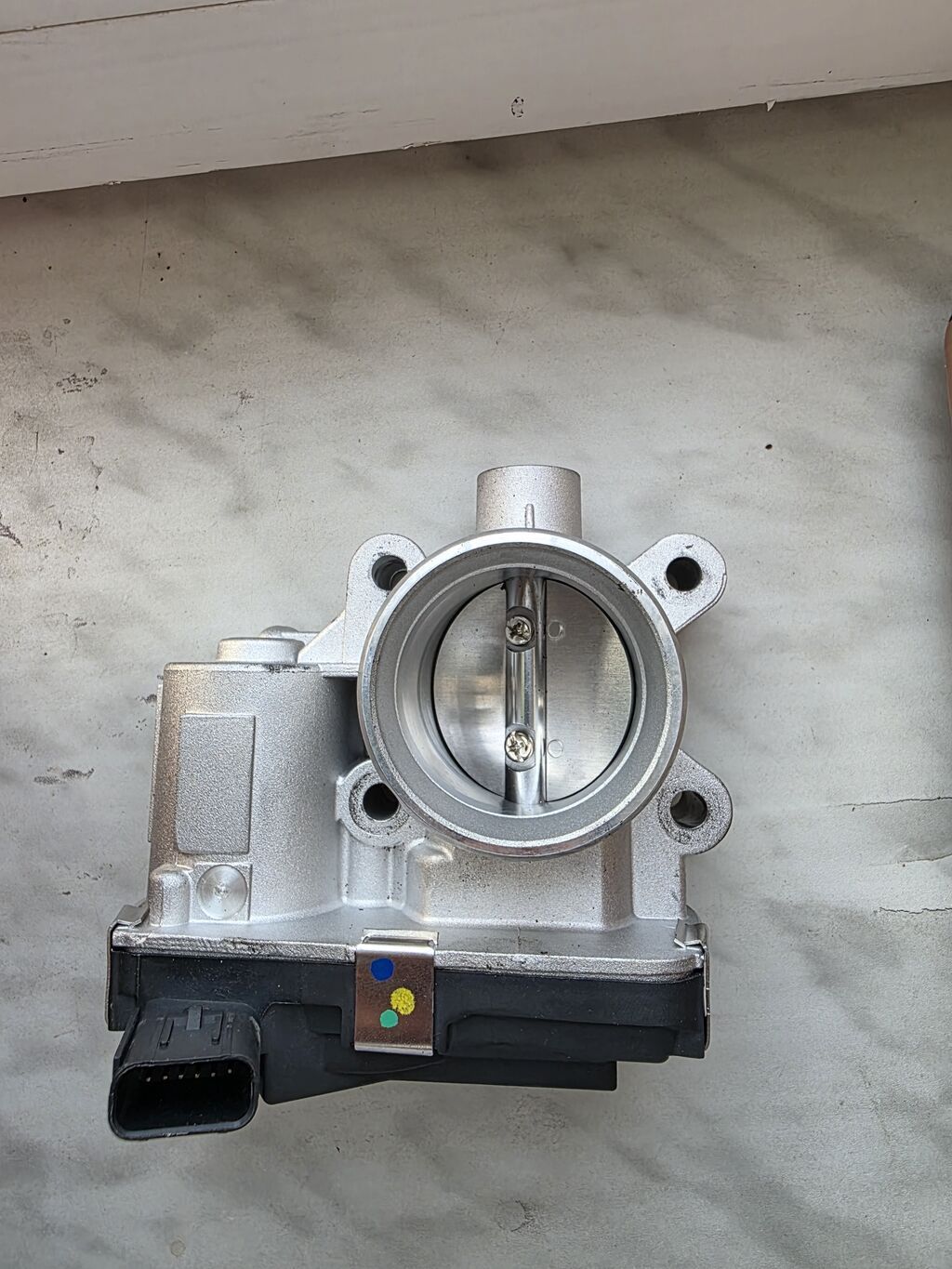Elektron qaz klapanı (Throttle Body) - Yanacaqla hava qarışığını — Mallar, Xırdalan (3)