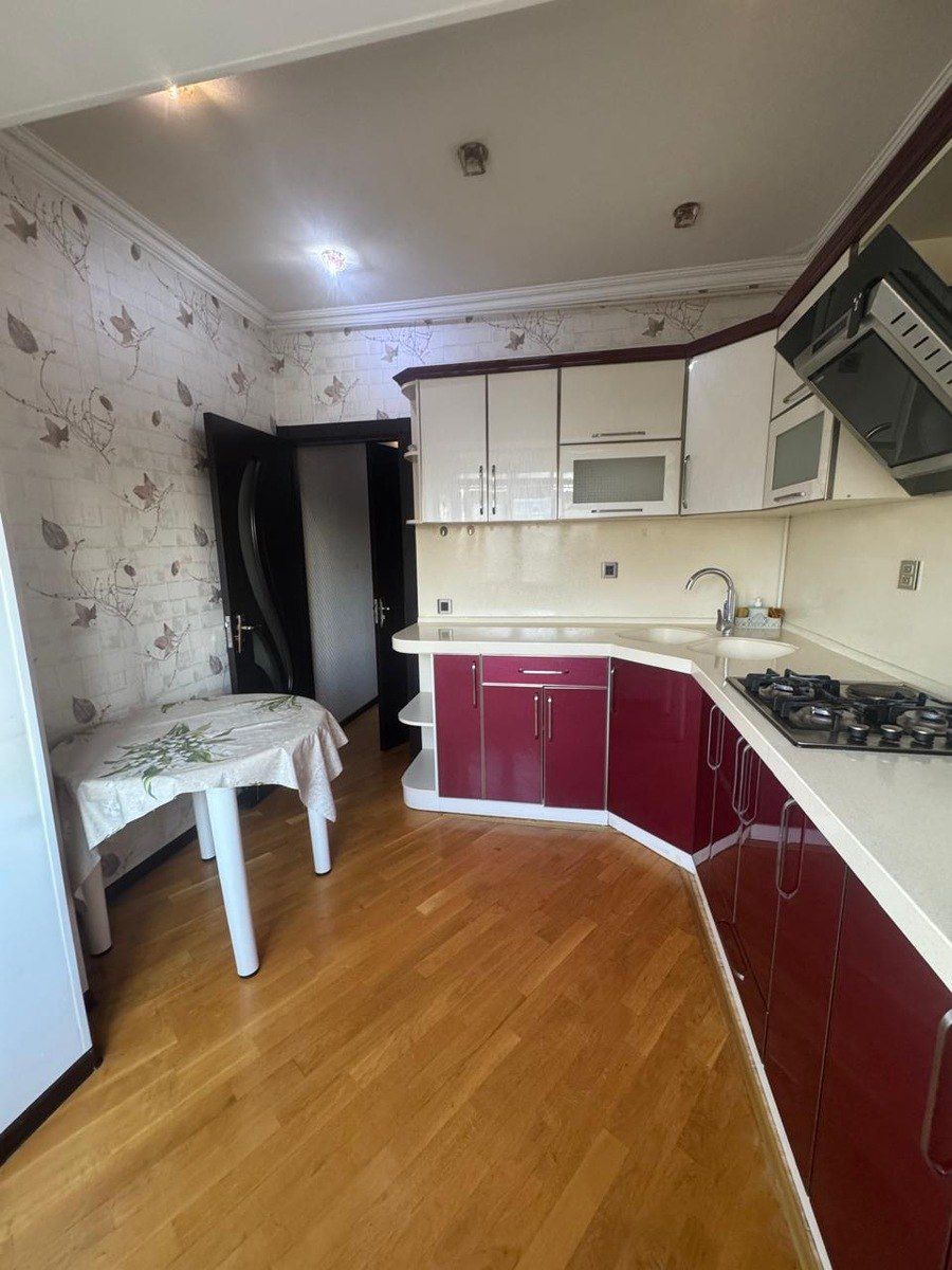 Satılır 2 otaqlı köhnə tikili 65 m² — Mənzil, Bakı (10)