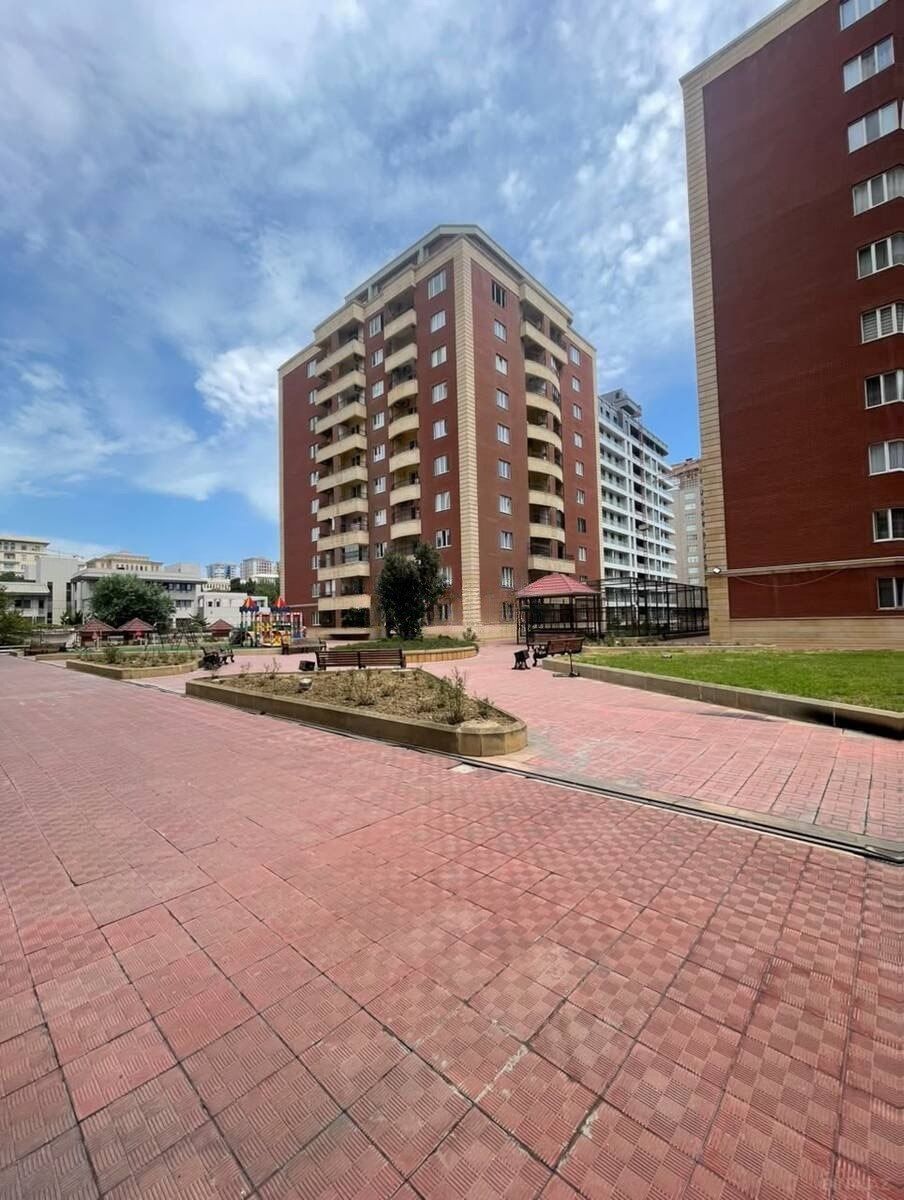 İcarəyə verilir 3 otaqlı yeni tikili 132 m² — Mənzil, Bakı