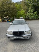 Mercedes E 240, 2.4 L, 1998 il, 436 000 km — Avtomobillər