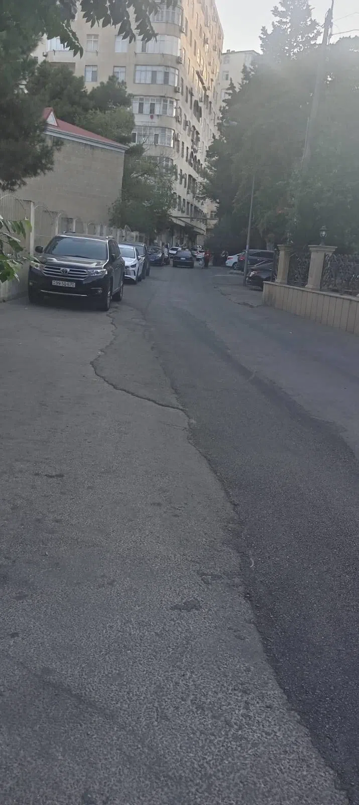 33 m² Orta təmirli obyekt satılır — Объект
