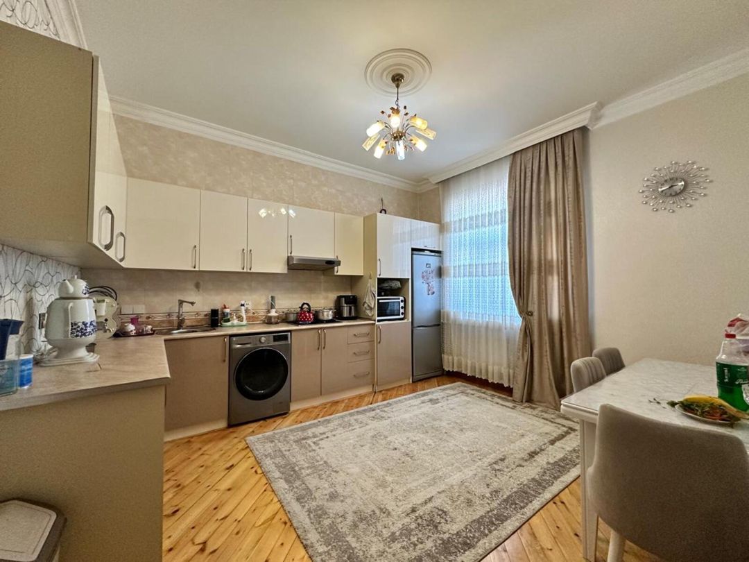 Satılır 7 otaqlı həyət evi/bağ evi 600 m² — Ev, villa, Bakı (10)