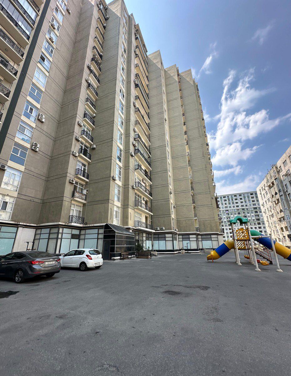 Satılır 3 otaqlı yeni tikili 133 m² — Mənzil, Bakı (2)