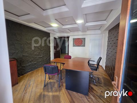 İcarəyə verilir 3 otaqlı ofis 70 m²