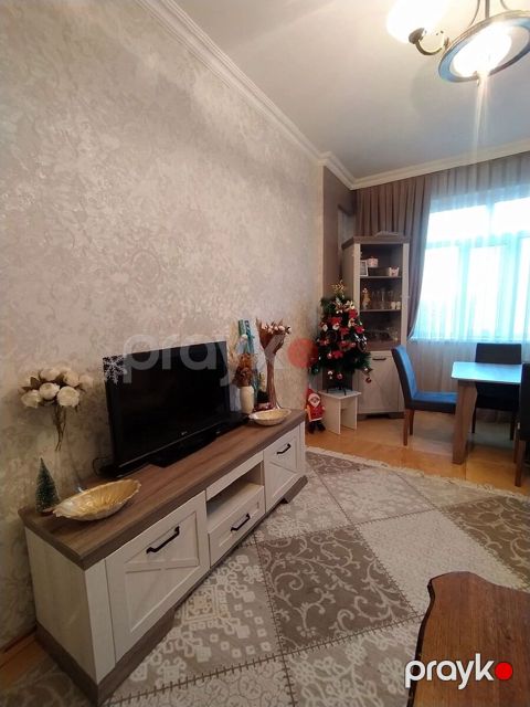 İcarəyə verilir 3 otaqlı yeni tikili 110 m²