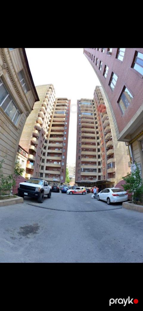 Satılır 3 otaqlı yeni tikili 115 m²