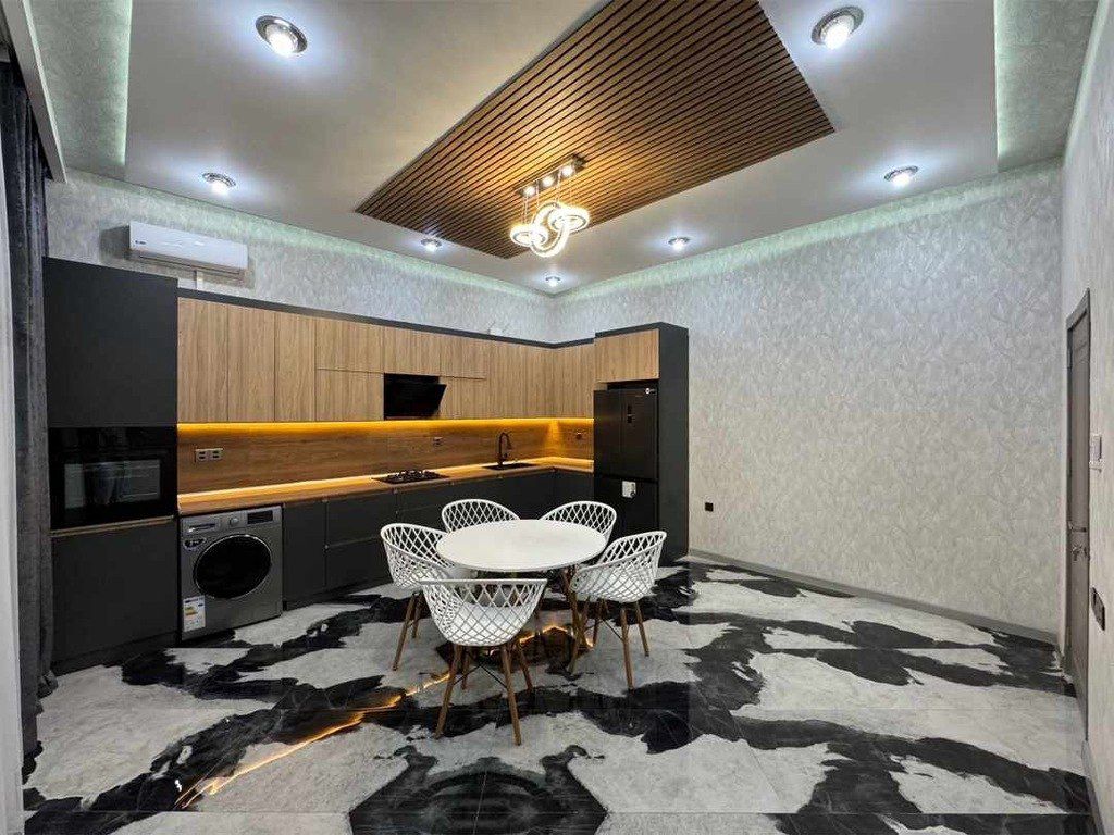 İcarəyə verilir 4 otaqlı həyət evi/bağ evi 200 m² — Ev, villa, Bakı (9)