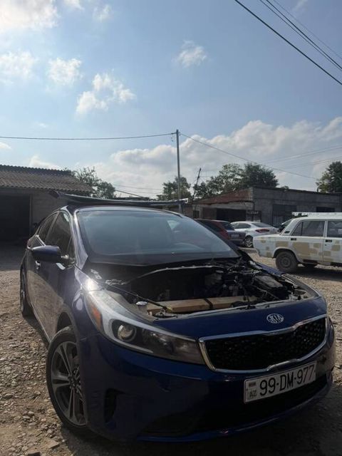 Kia Forte, 2.0 L, 2017 il, 250 000 km