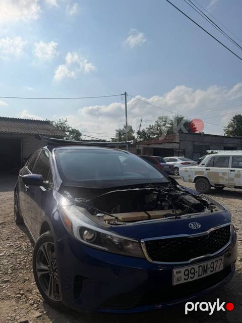 Kia Forte, 2.0 L, 2017 il, 250 000 km