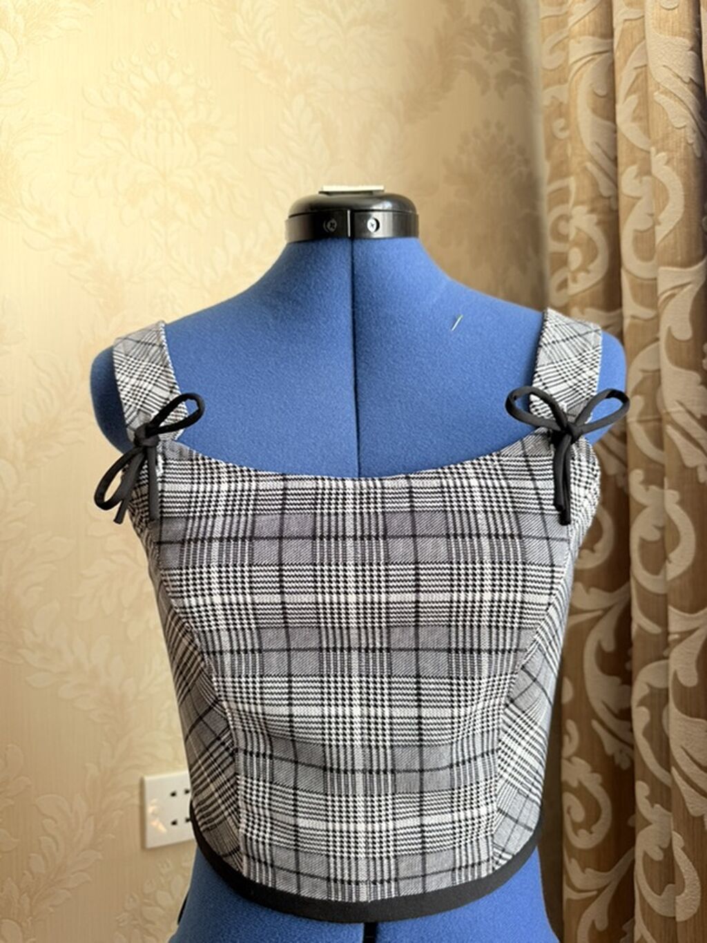 Qadınlar üçün dəbli qolsuz top – qrafit-melanj rəngli qaşqay (plaid) — Şəxsi əşyalar, Bakı (2)