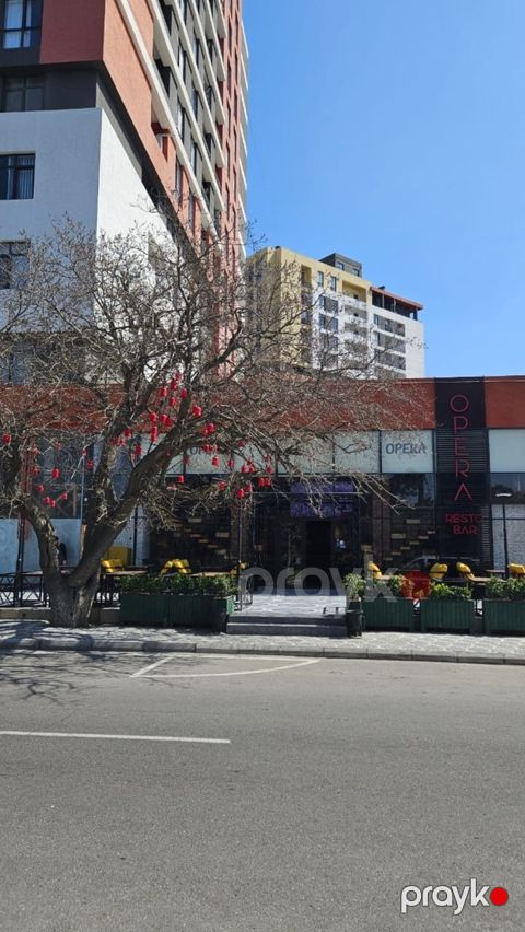 Satılır obyekt 90 m²