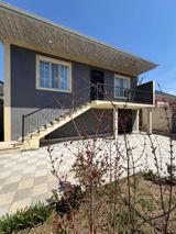 Satılır 3 otaqlı həyət evi/bağ evi 145 m² — Ilkin