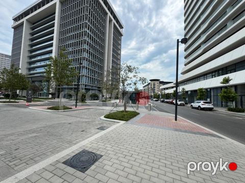 Satılır 4 otaqlı yeni tikili 195 m² — Bakı