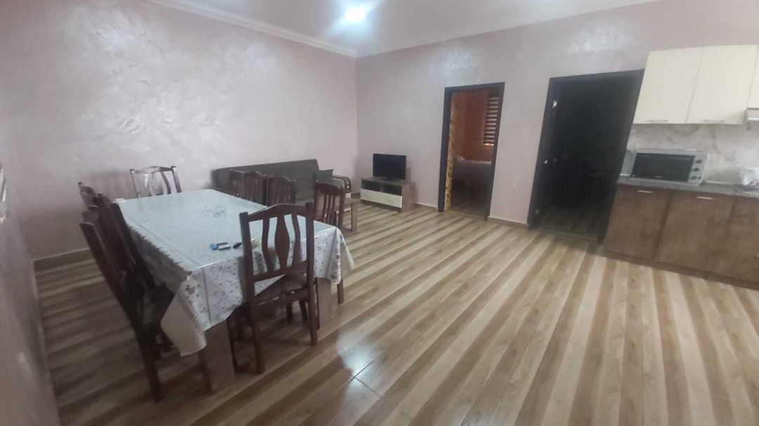 İcarəyə verilir 8 otaqlı həyət evi/bağ evi 260 m² — Ev, villa, Qəbələ (11)