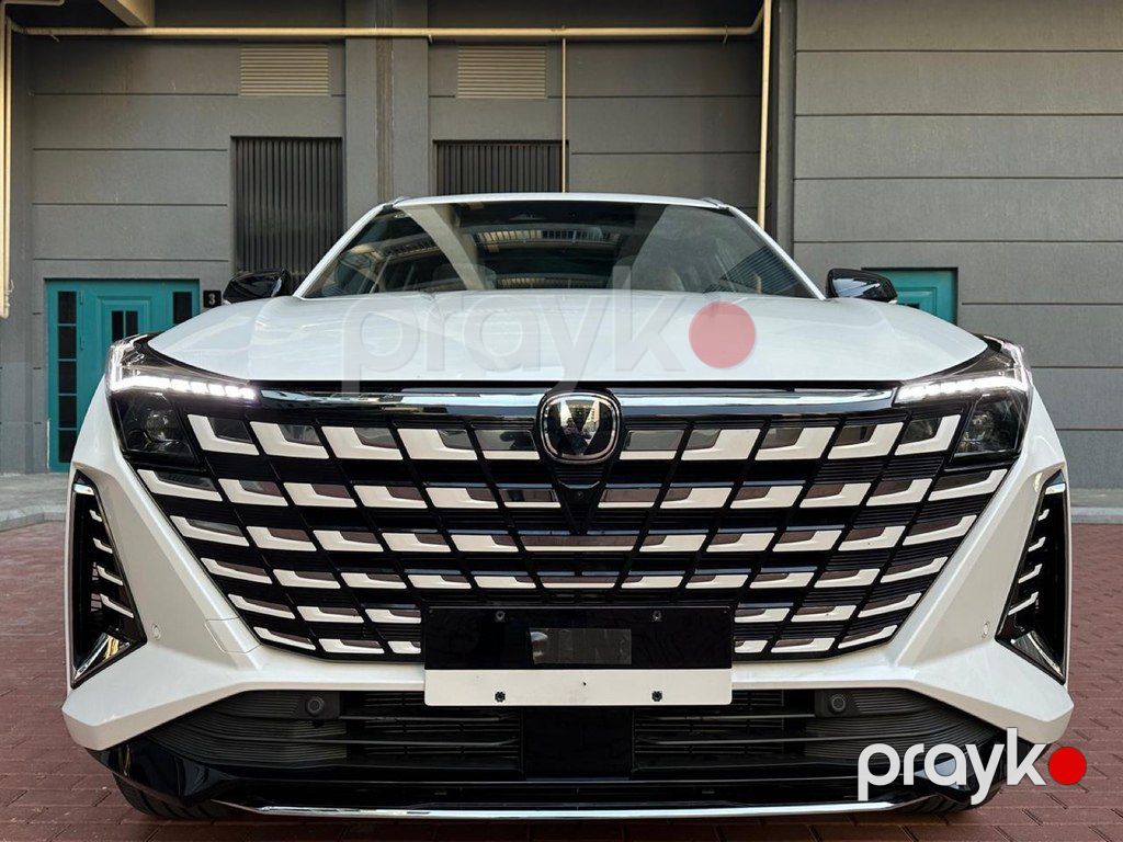 Changan Uni-Z, 1.5 L, 18.4 kWh, 2025 il, 6 000 km — Avtomobillər, Bakı (4)
