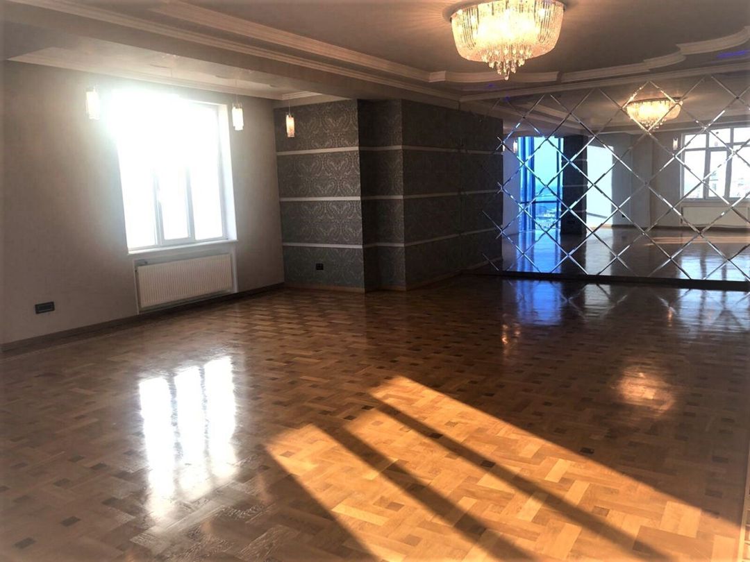 İcarəyə verilir 4 otaqlı yeni tikili 217 m² — Mənzil, Bakı (2)