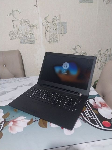 İşlənmiş Lenovo IdeaPad, 15.6 ", Intel Celeron, 1 TB, Ünvandan götürmə, Ödənişli çatdırılma, Rayonlara çatdırılma