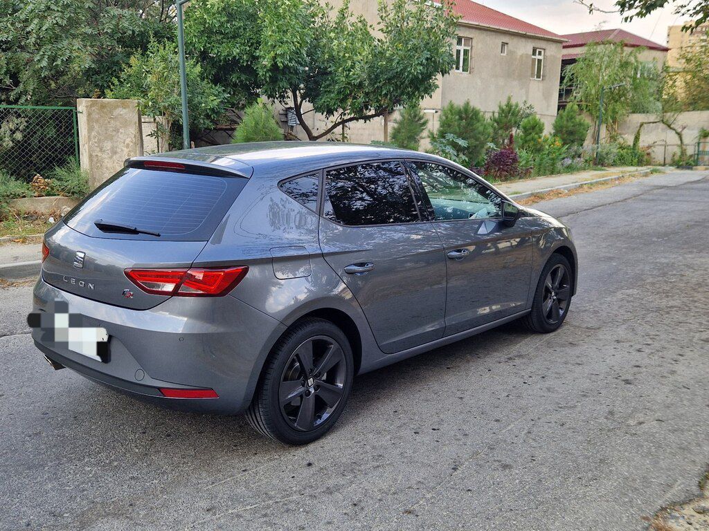 SEAT Leon, 1.8 L, 2013 il, 40 000 km — Avtomobillər, Bakı (5)