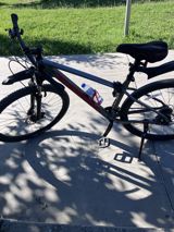 Velosiped Trek Marlin 4 — Mallar