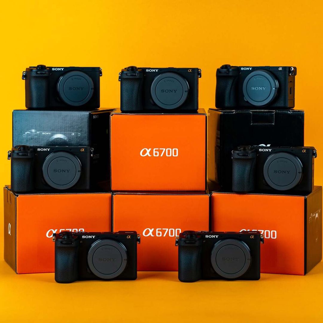 Sony A6700 + 16-50mm Kit Lens — Elektronika, Bakı