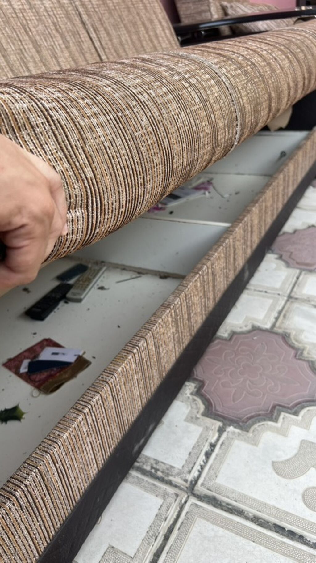 Bazalı, açılan divan-kreslo satılır! Səliqəli və baxımlı vəziyyətdədi — Mebel, Bakı (5)