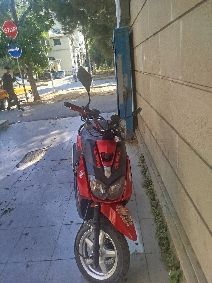 Skuter Polad, 2022 il — Avto, Bakı (2)