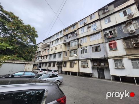 Satılır 3 otaqlı köhnə tikili 60 m²