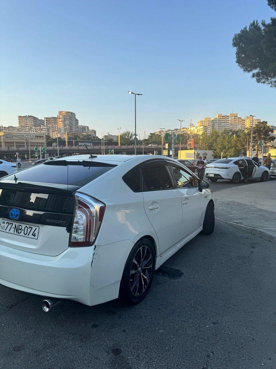 Toyota Prius, 2014 il — Avtomobillər, Bakı (5)