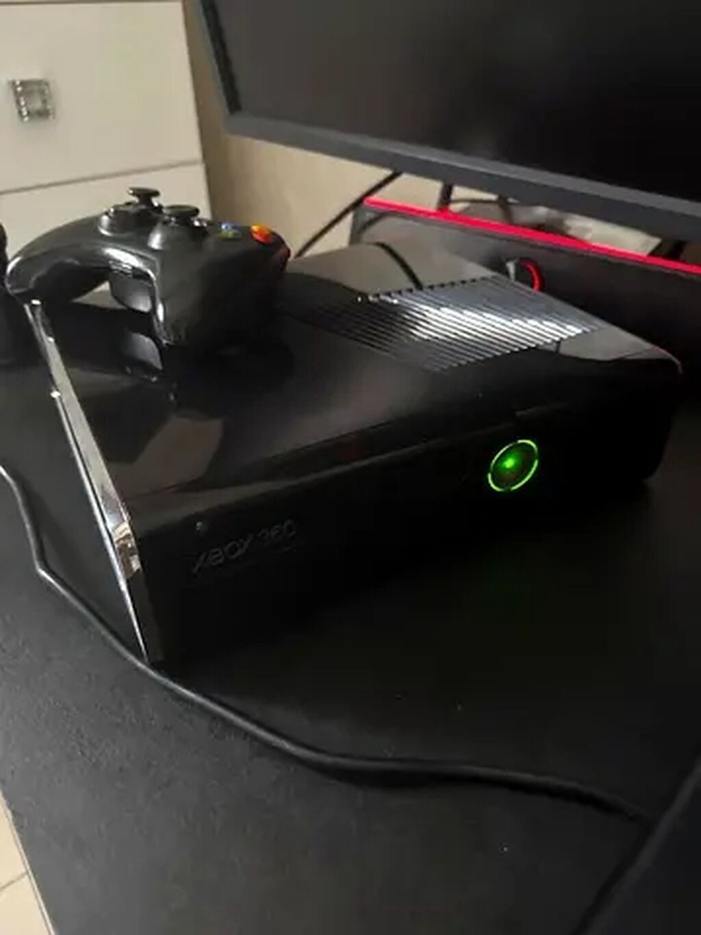 Xbox 360 konsolu – Slim korpus, yaxşı vəziyətdədir prablemi yoxdu — Elektronika, Gəncə