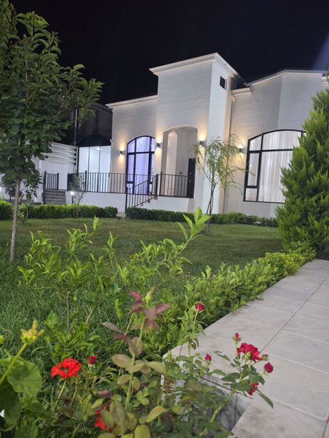 5 otaqlı, 350 kv. m, Kredit yoxdur, Yeni təmirli