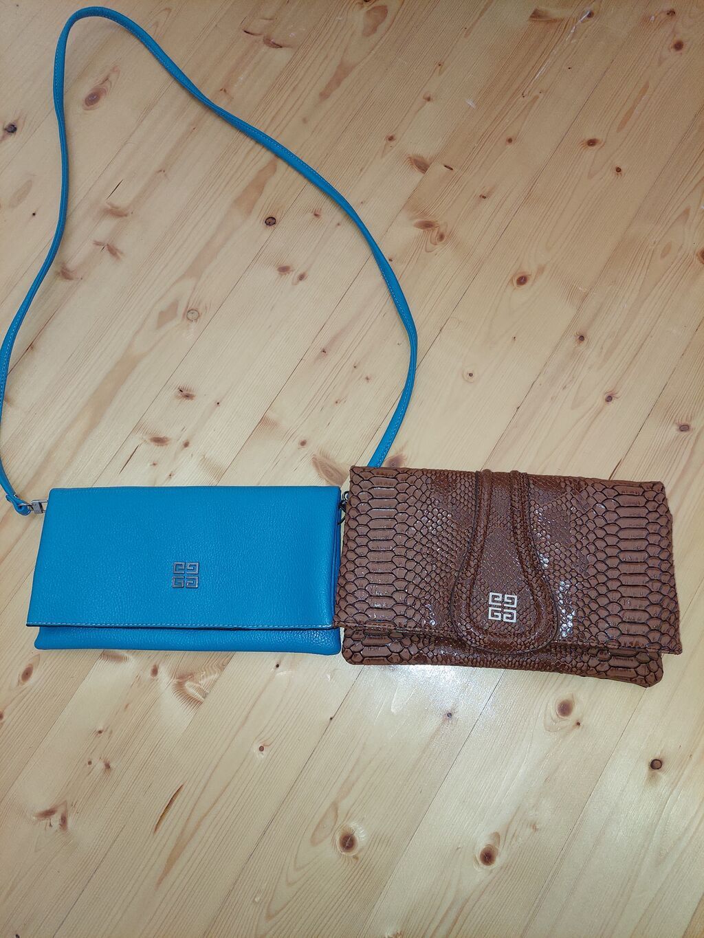 Çiyin çantası, Givenchy, İşlənmiş